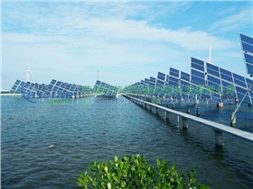 漁光互補(bǔ) 漁光互補(bǔ)